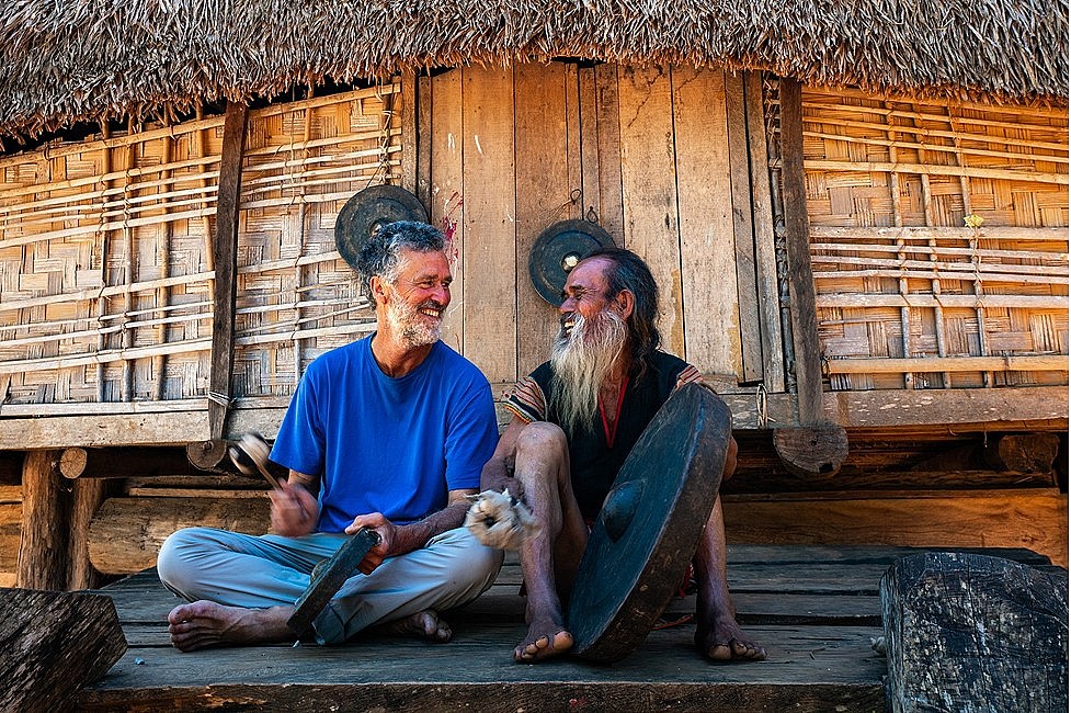 Cồng chiêng Tây Nguyên: Âm vang linh thiêng giữa đại ngàn Cồng chiêng Tây Nguyên: Âm vang linh thiêng giữa đại ngàn