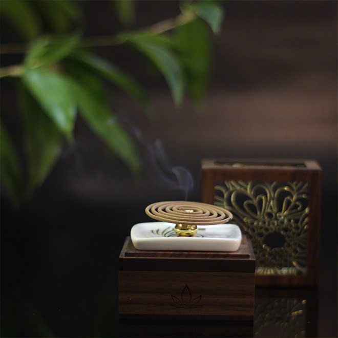 Hương trầm ngày tết - Khi truyền thống gặp gỡ giá trị tinh hoa Hương trầm ngày tết - Khi truyền thống gặp gỡ giá trị tinh hoa