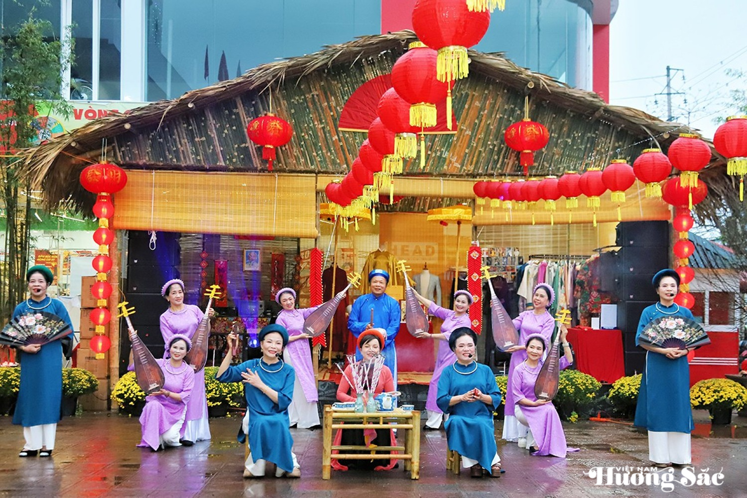 Hà Tĩnh: Tái hiện Tết xưa giữa thị thành hiện đại Hà Tĩnh: Tái hiện Tết xưa giữa thị thành hiện đại