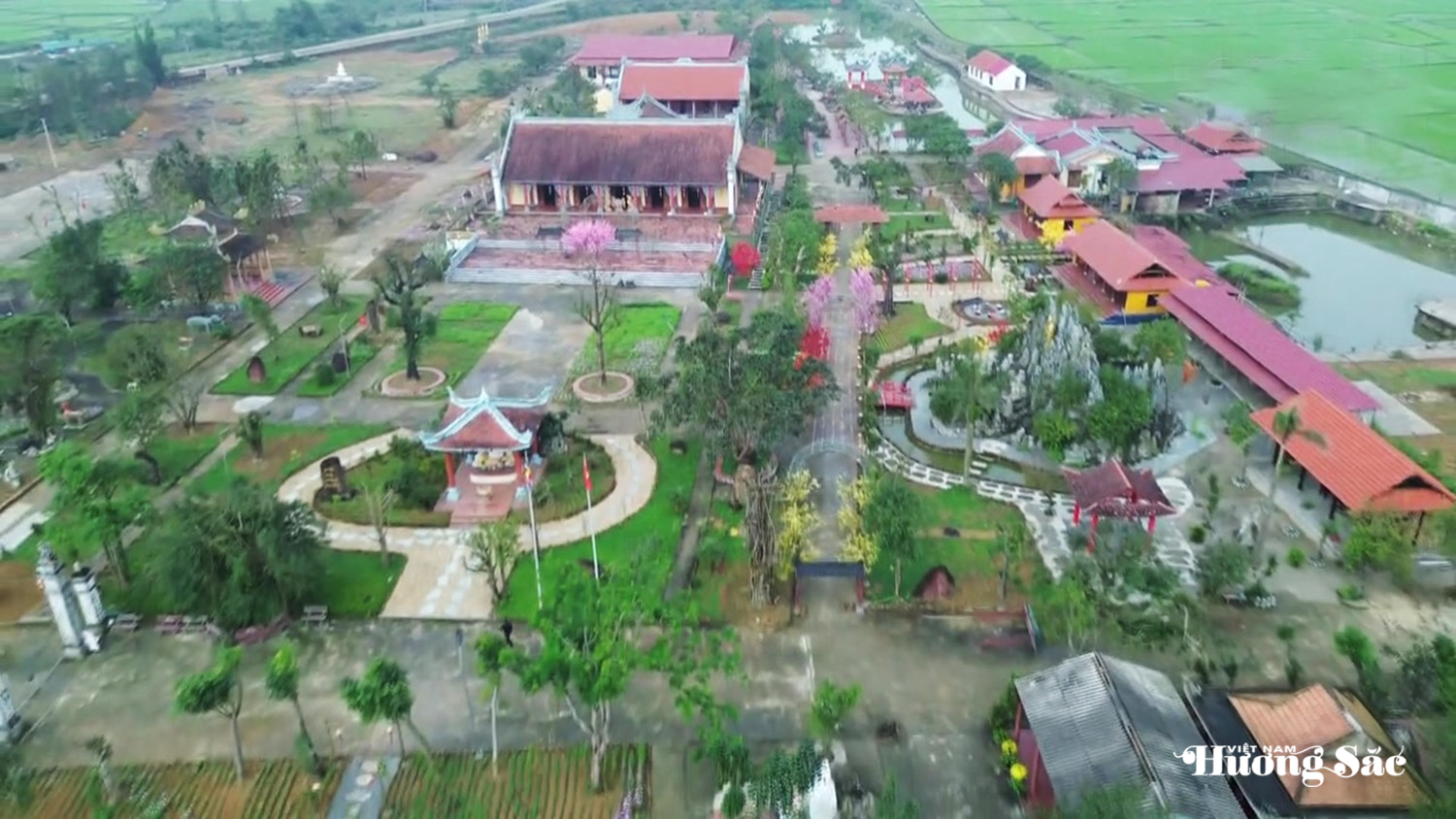 Hà Tĩnh: Các điểm văn hóa, tâm linh sẵn sàng đón khách thập phương du xuân Hà Tĩnh: Các điểm văn hóa, tâm linh sẵn sàng đón khách thập phương du xuân