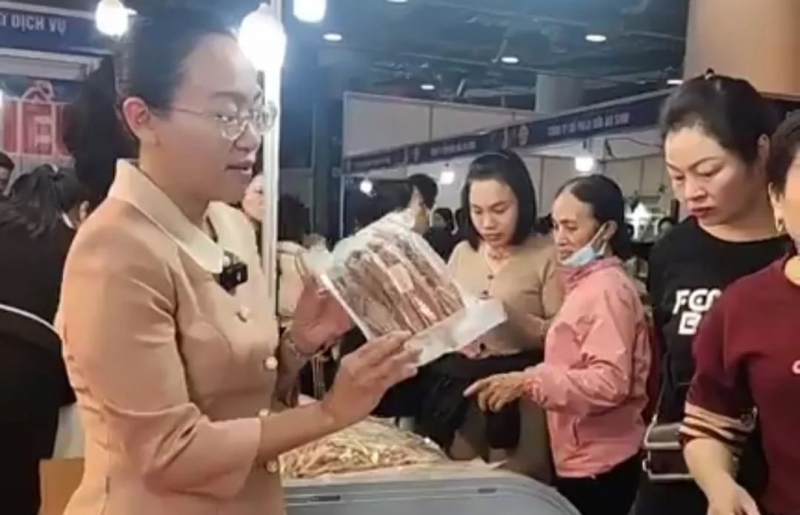 Bí thư đặc khu Cô Tô tham gia livestream, hỗ trợ tiêu thụ đặc sản địa phương