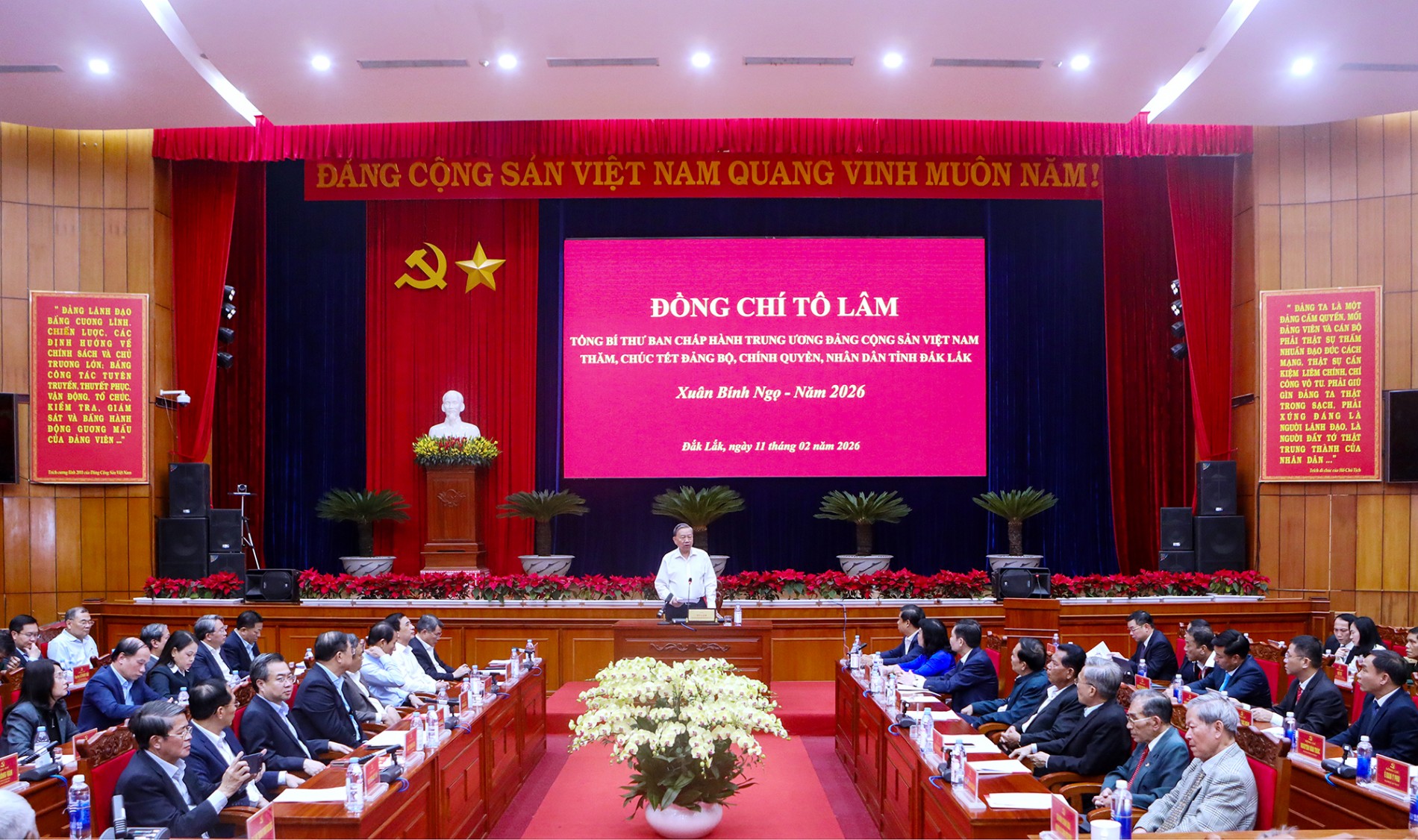 Toàn cảnh chương trình làm việc