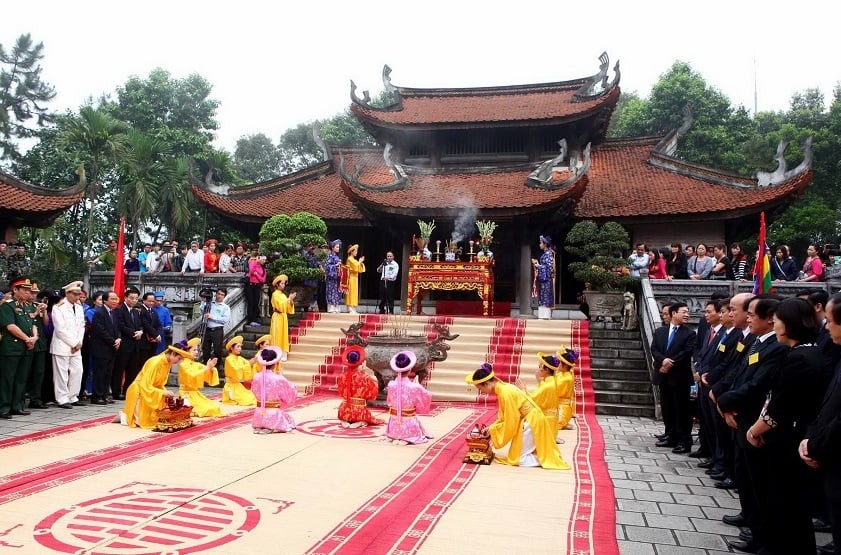 Tết Nguyên đán và hành trình tìm về không gian tâm linh miền Bắc Tết Nguyên đán và hành trình tìm về không gian tâm linh miền Bắc
