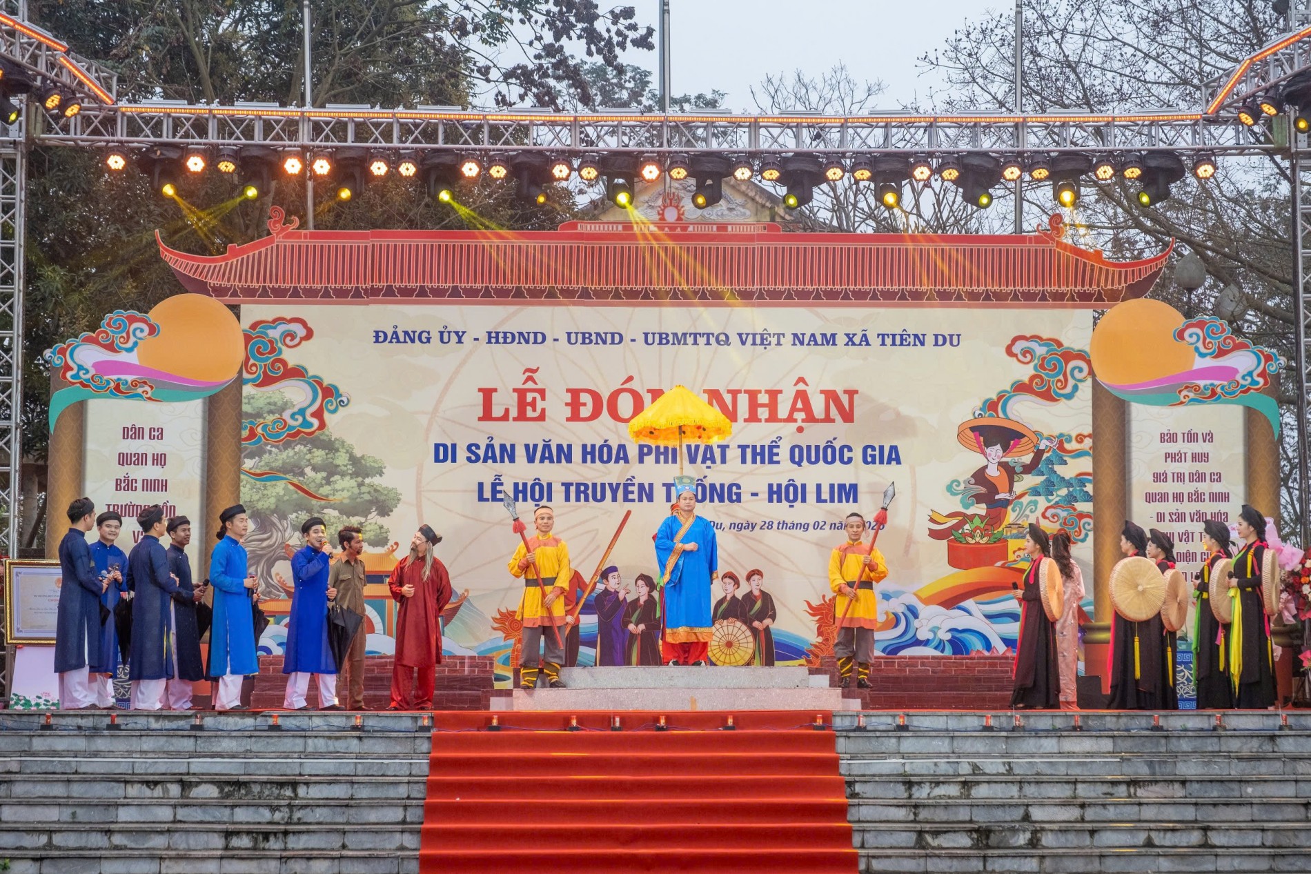 Hội Lim đón nhận danh hiệu Di sản văn hóa phi vật thể quốc gia Hội Lim đón nhận danh hiệu Di sản văn hóa phi vật thể quốc gia