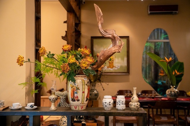 Gốm Chu Đậu và Ikebana hội ngộ trong triển lãm nghệ thuật “Hòa” Gốm Chu Đậu và Ikebana hội ngộ trong triển lãm nghệ thuật “Hòa”