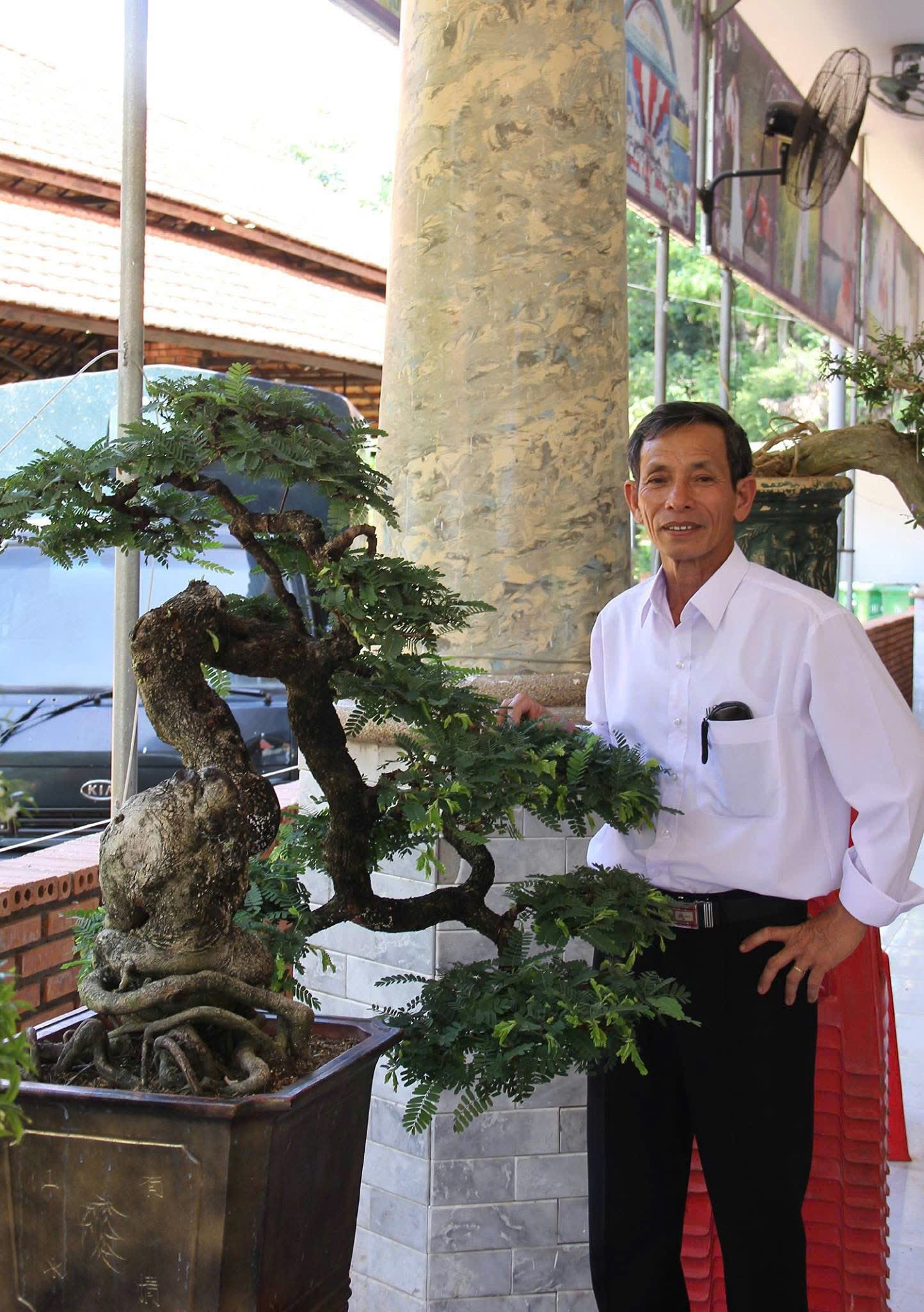 Nghệ nhân Nguyễn Trường Vĩnh, một trong những người từng đặt dấu chân trên những cánh rừng già Nghệ nhân Nguyễn Trường Vĩnh, một trong những người từng đặt dấu chân trên những cánh rừng già