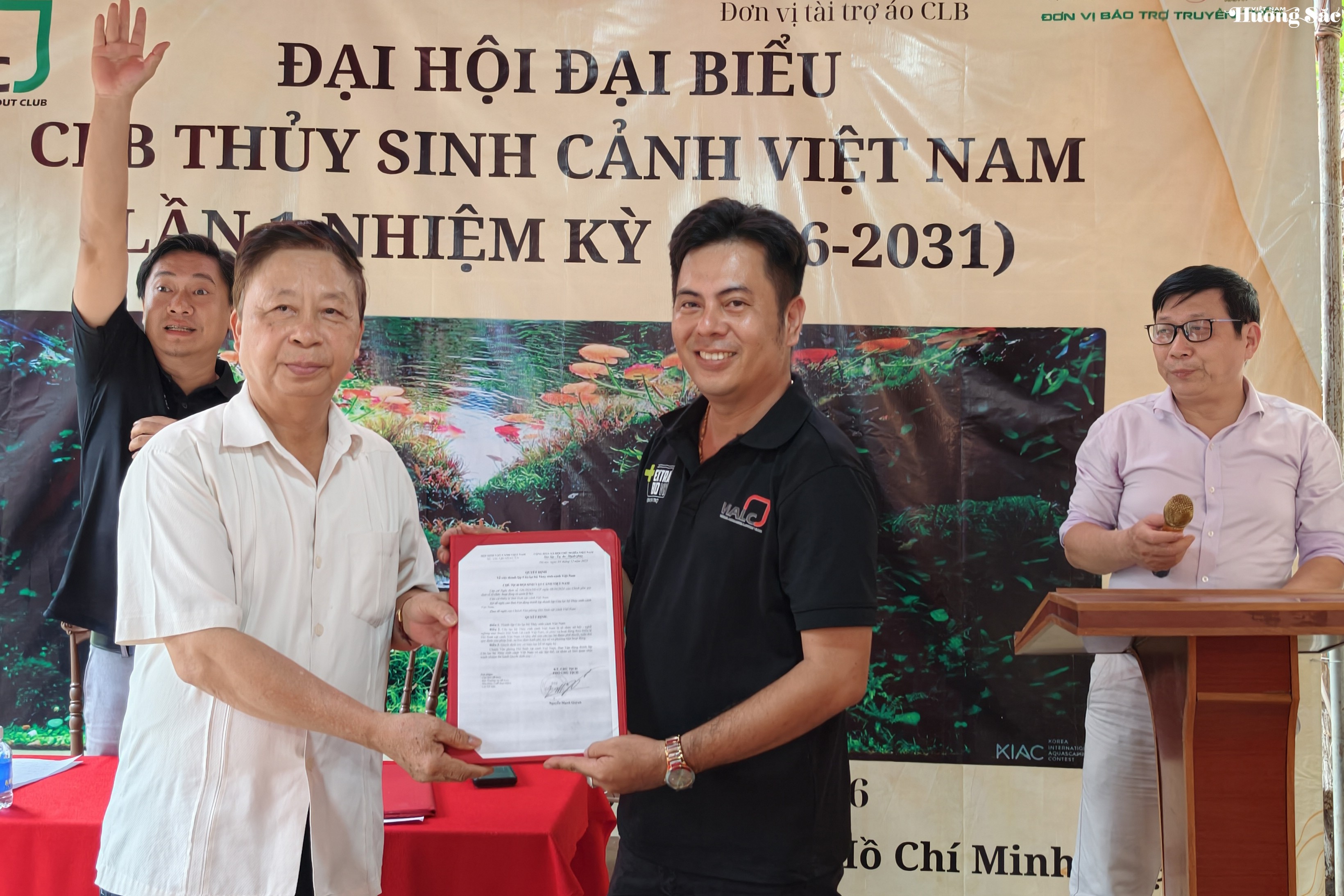 Ra mắt Câu lạc bộ Thủy sinh cảnh Việt Nam: Bước ngoặt cho cộng đồng Ra mắt Câu lạc bộ Thủy sinh cảnh Việt Nam: Bước ngoặt cho cộng đồng