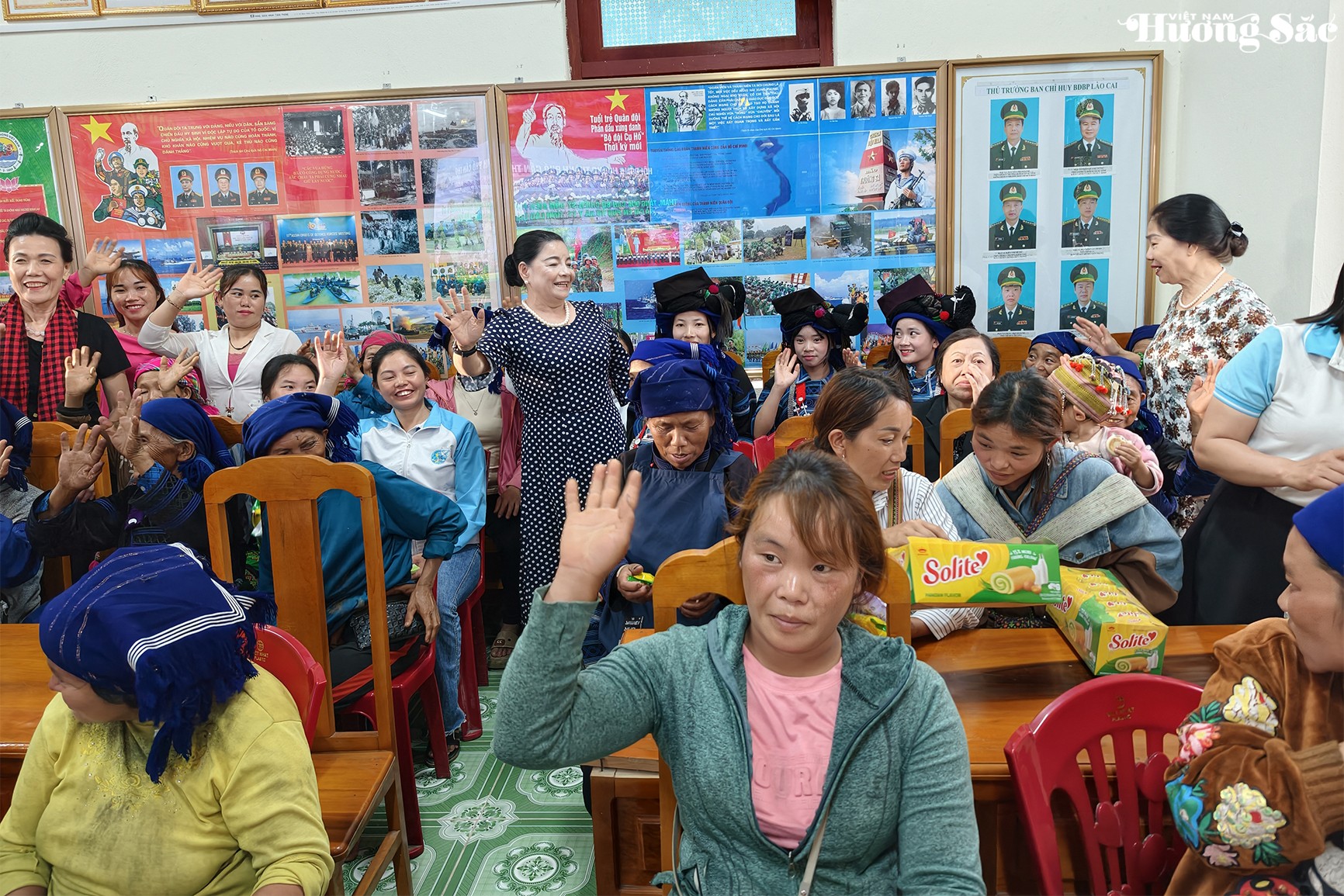 Giữa Y Tý đại ngàn: Ấm áp nghĩa tình biên cương Giữa Y Tý đại ngàn: Ấm áp nghĩa tình biên cương