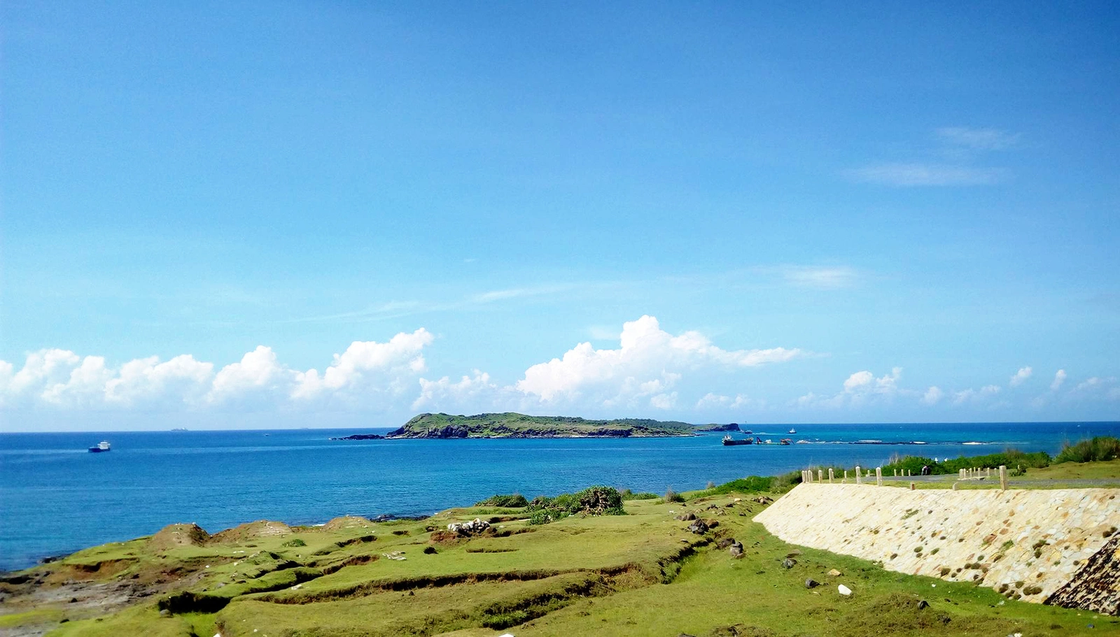 Việt Nam và lợi thế phát triển thiên đường nghỉ dưỡng sinh thái trên đảo Việt Nam và lợi thế phát triển thiên đường nghỉ dưỡng sinh thái trên đảo