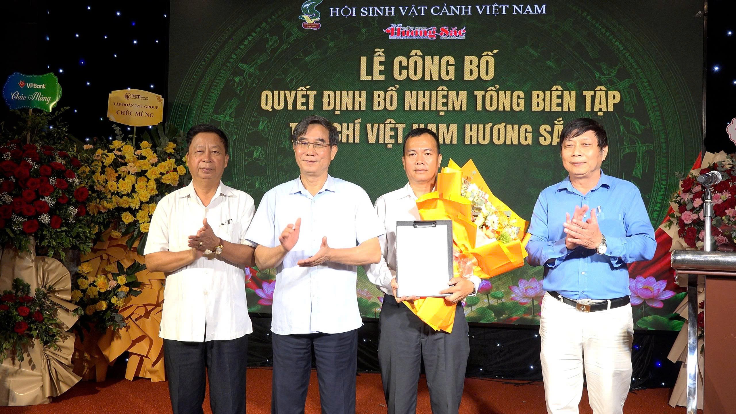 Hội Sinh vật cảnh Việt Nam bổ nhiệm Tổng Biên tập Tạp chí Việt Nam hương sắc