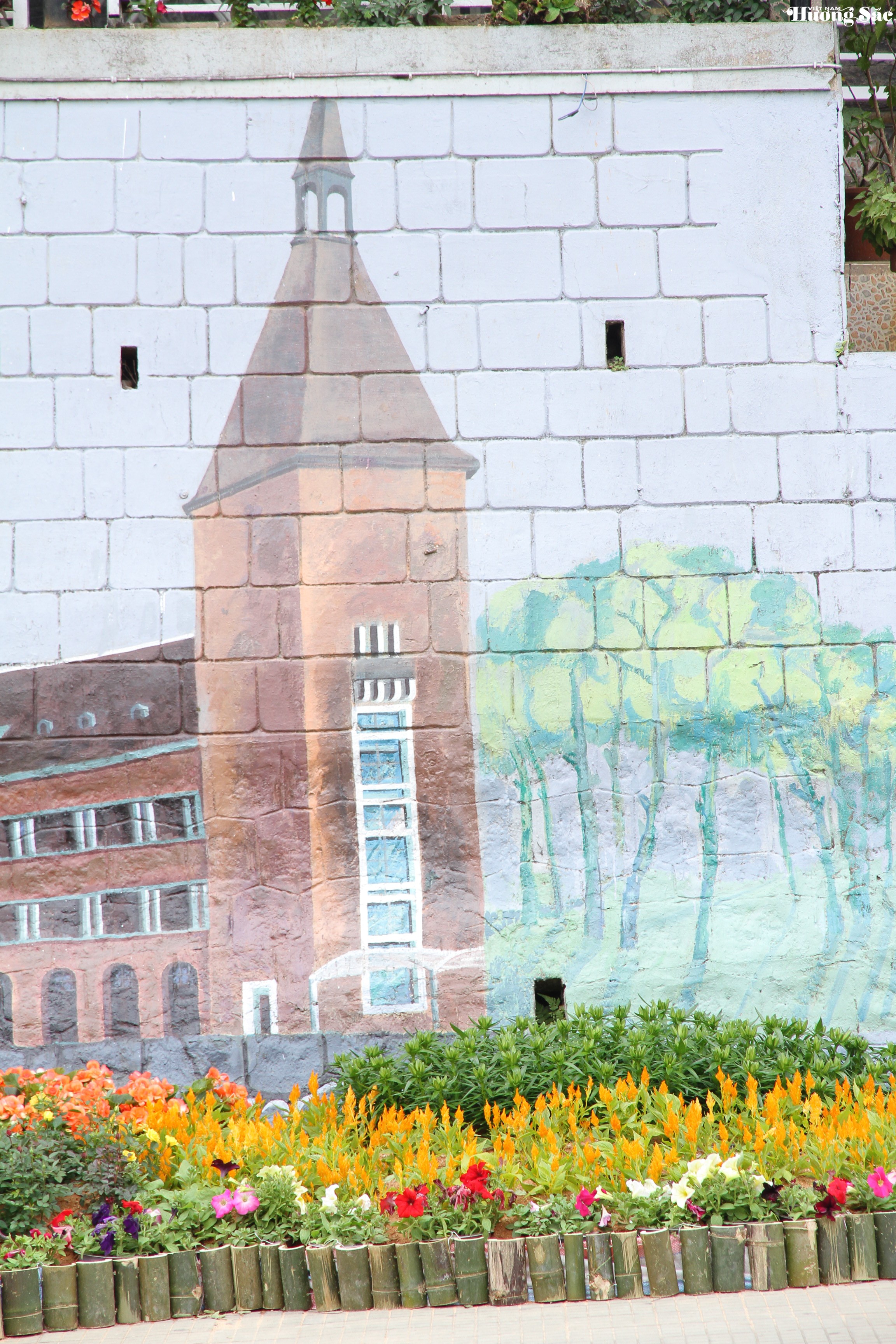Graffiti: Khi những mảng tường đô thị Ngôn ngữ của cái đẹp: Hành trình xanh hóa Graffiti tại Việt Nam