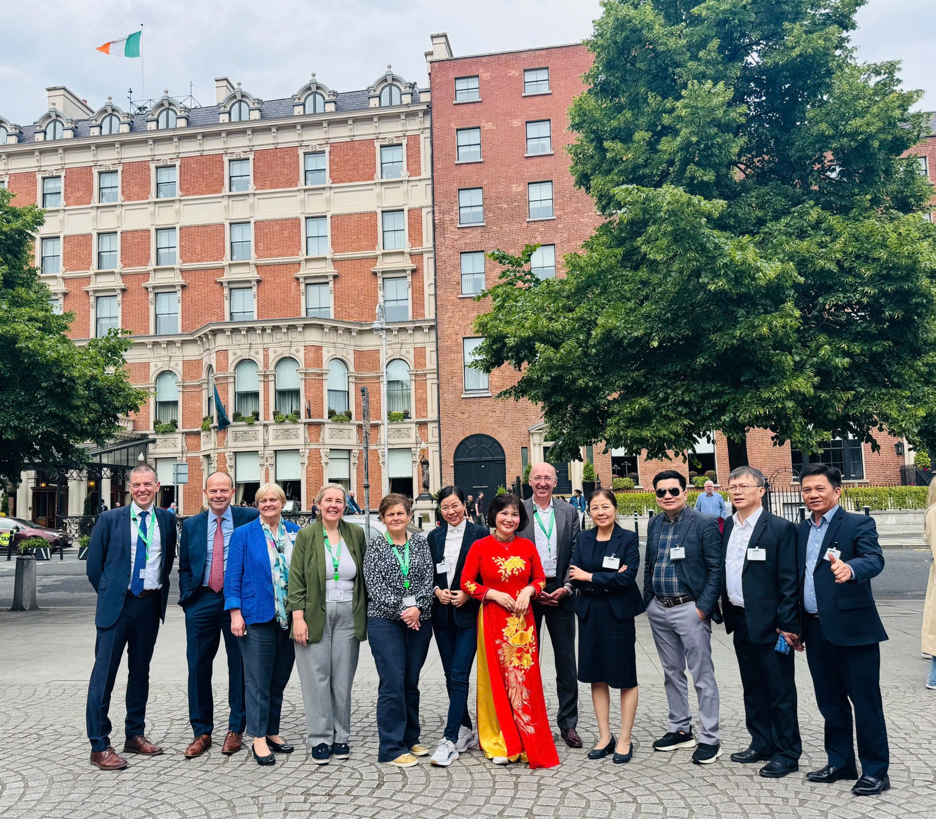 Từ Ireland nhìn về One Health: Bài học về quản trị liên ngành cho Việt Nam Từ Ireland nhìn về One Health: Bài học về quản trị liên ngành cho Việt Nam