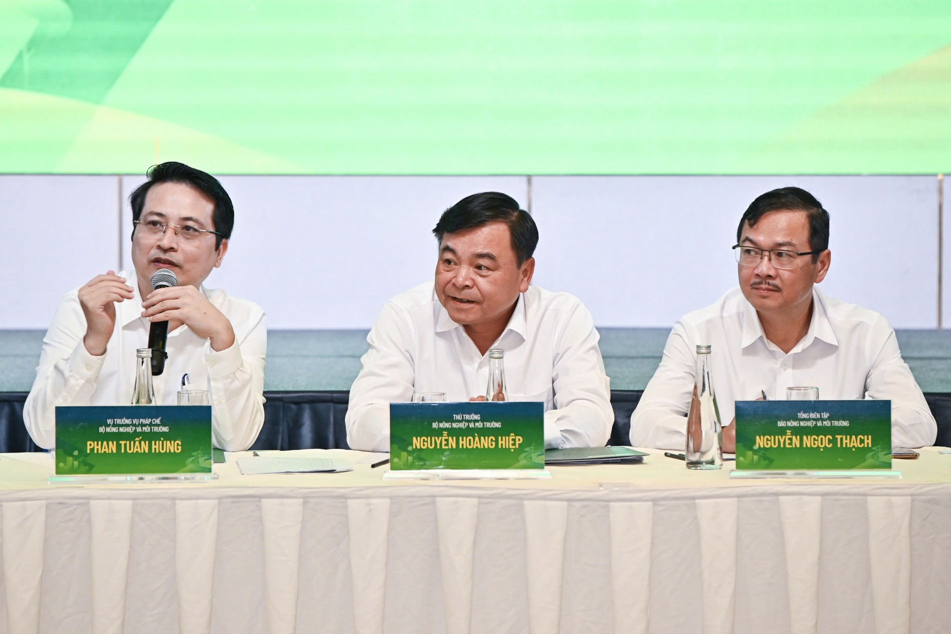 Bộ Nông nghiệp và Môi trường đối thoại cùng doanh nghiệp, thúc đẩy cải cách thủ tục hành chính Bộ Nông nghiệp và Môi trường đối thoại cùng doanh nghiệp, thúc đẩy cải cách thủ tục hành chính