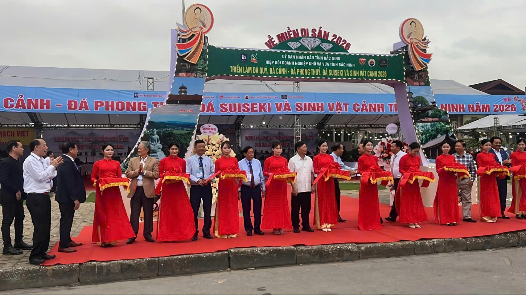 Truyền thông – ngọn gió đánh thức phong trào đá cảnh Việt Nam Truyền thông – ngọn gió đánh thức phong trào đá cảnh Việt Nam