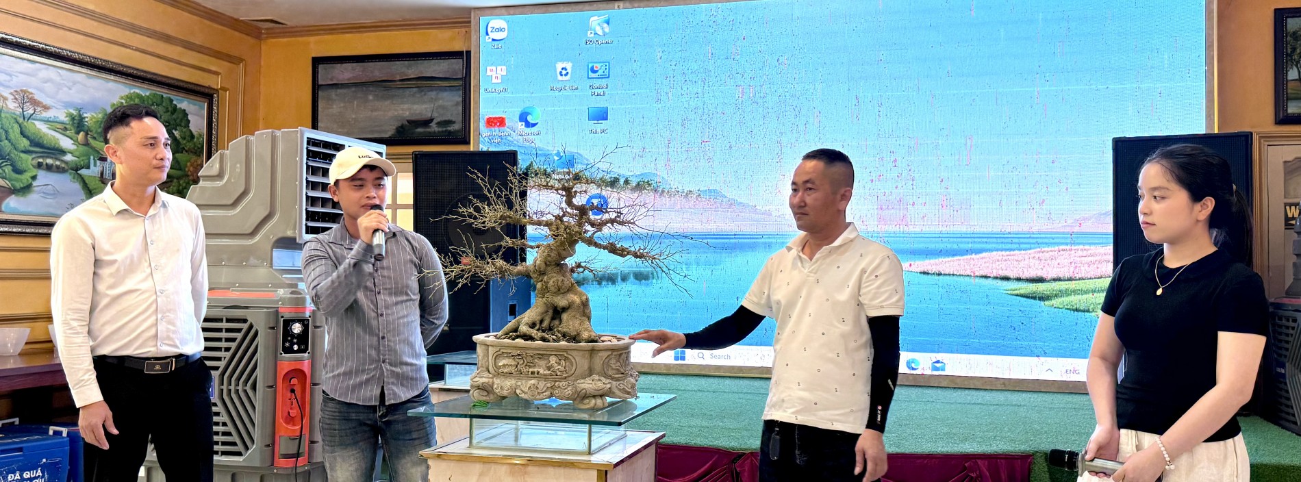 Giao lưu bonsai Phú Thọ: Kết nối đam mê, lan tỏa giá trị nghệ thuật SVC Giao lưu bonsai Phú Thọ: Kết nối đam mê, lan tỏa giá trị nghệ thuật SVC