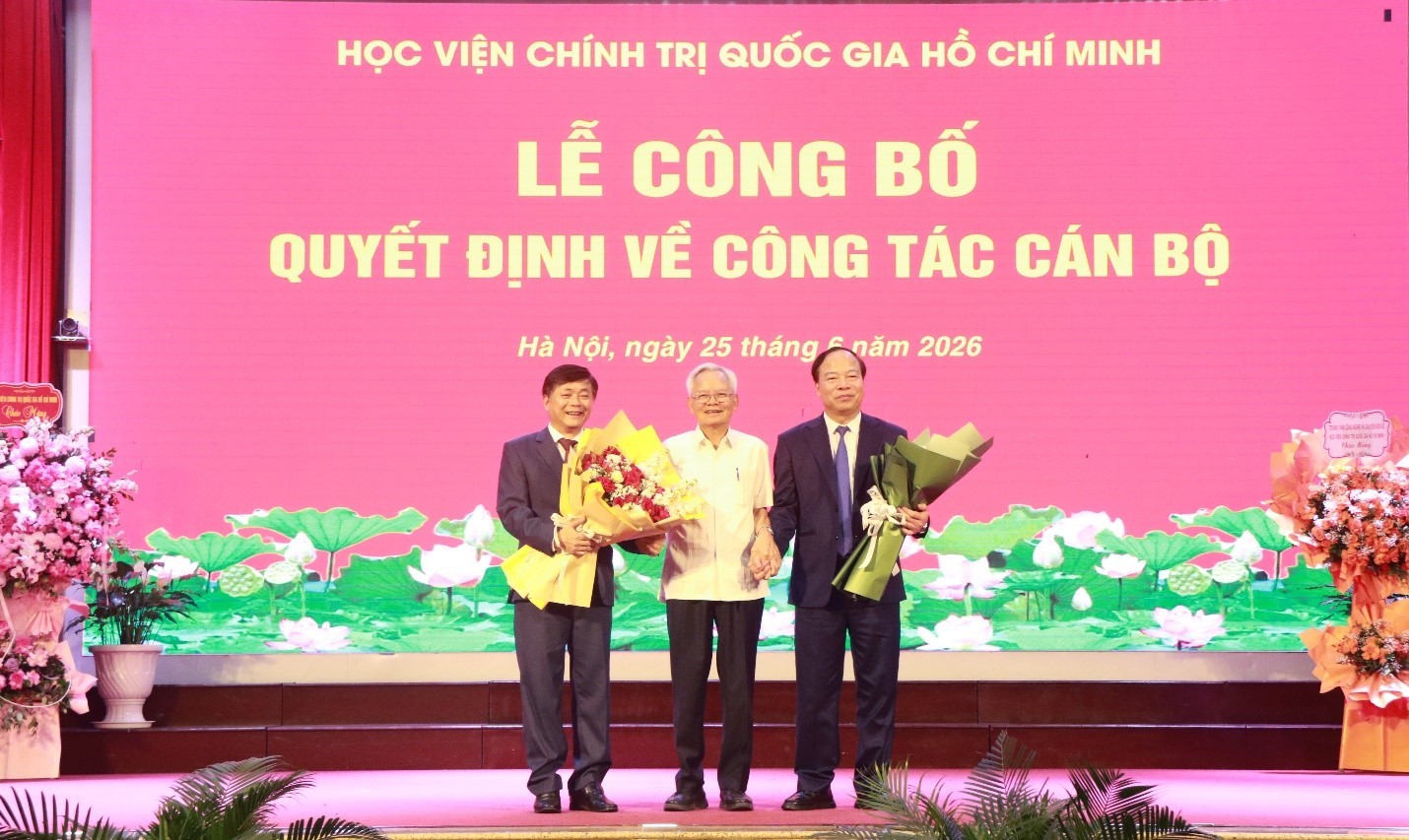 Lễ công bố quyết định bổ nhiệm lại Giám đốc và bổ nhiệm Phó Giám đốc thường trực Học viện Báo chí và Tuyên truyền Lễ công bố quyết định bổ nhiệm lại Giám đốc và bổ nhiệm Phó Giám đốc thường trực Học viện Báo chí và Tuyên truyền