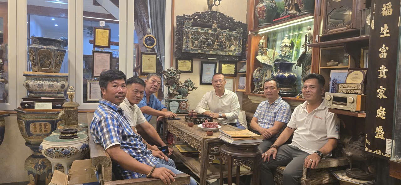 Người giữ hồn di sản: Nhà sưu tập Lê Văn Quy và khát vọng bảo tồn cổ vật Việt Người giữ hồn di sản: Nhà sưu tập Lê Văn Quy và khát vọng bảo tồn cổ vật Việt