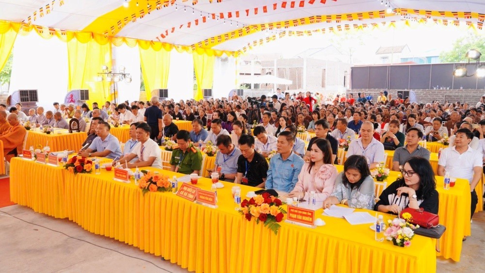 Khởi công xây dựng chùa Hưng Khánh: Dấu mốc mới trong gìn giữ văn hóa tâm linh quê hương Việt Tiến Khởi công xây dựng chùa Hưng Khánh: Dấu mốc mới trong gìn giữ văn hóa tâm linh quê hương Việt Tiến