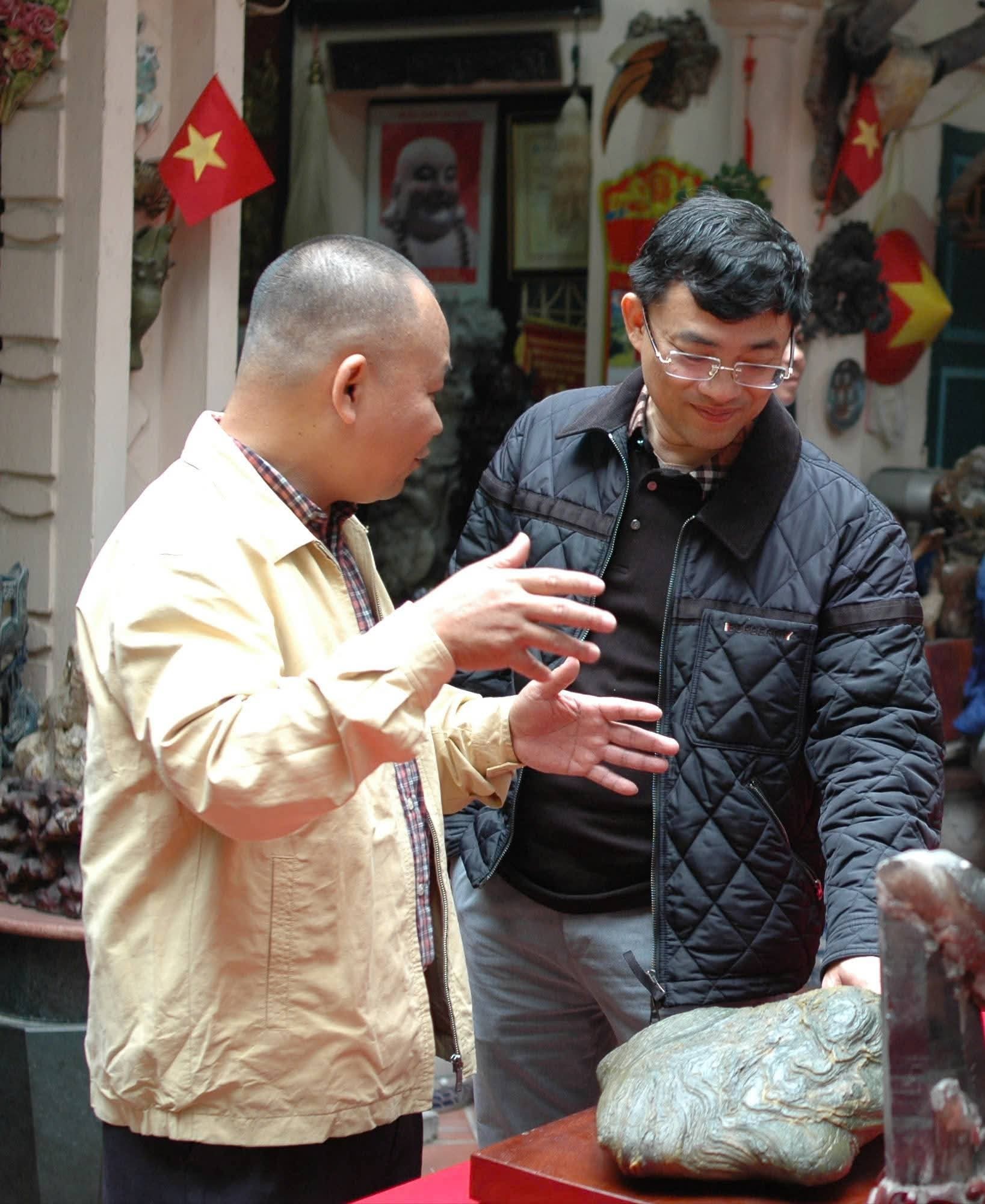 Hành trình của người chơi đá Suiseki Hành trình của người chơi đá Suiseki