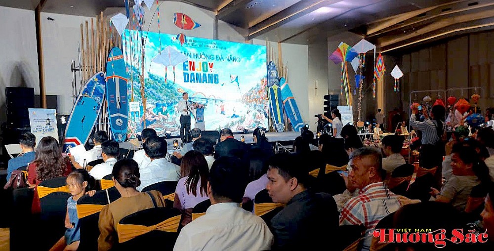 Lễ hội tận hưởng Đà Nẵng 2026: Tôn vinh các giá trị nguyên bản của miền Trung Lễ hội tận hưởng Đà Nẵng 2026: Tôn vinh các giá trị nguyên bản của miền Trung