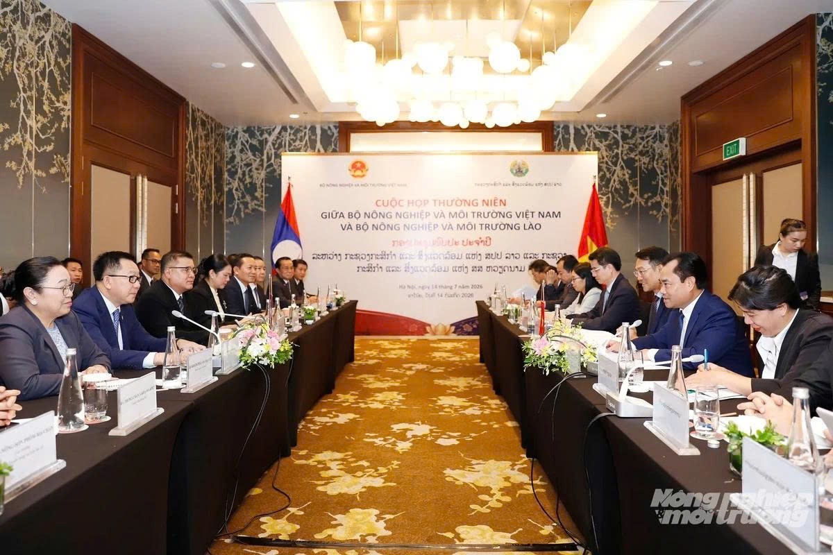 Việt Nam - Lào đẩy mạnh hợp tác từ chăn nuôi, thú y đến thủy sản và lâm nghiệp Việt Nam - Lào đẩy mạnh hợp tác từ chăn nuôi, thú y đến thủy sản và lâm nghiệp