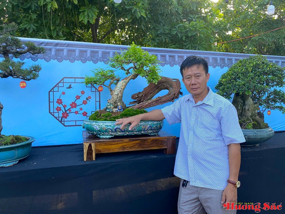 Nghệ nhân Nguyễn Tấn Sanh - Người gieo mầm đam mê, nâng tầm nghệ thuật cây cảnh Việt Nghệ nhân Nguyễn Tấn Sanh - Người gieo mầm đam mê, nâng tầm nghệ thuật cây cảnh Việt