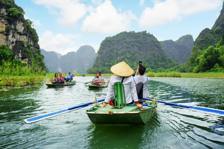Vì sao Ninh Bình được vinh danh là Điểm đến hàng đầu châu Á tại World Travel Awards 2025? Vì sao Ninh Bình được vinh danh là Điểm đến hàng đầu châu Á tại World Travel Awards 2025?