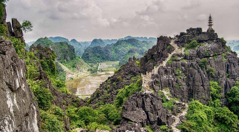 Vì sao Ninh Bình được vinh danh là Điểm đến hàng đầu châu Á tại World Travel Awards 2025? Vì sao Ninh Bình được vinh danh là Điểm đến hàng đầu châu Á tại World Travel Awards 2025?