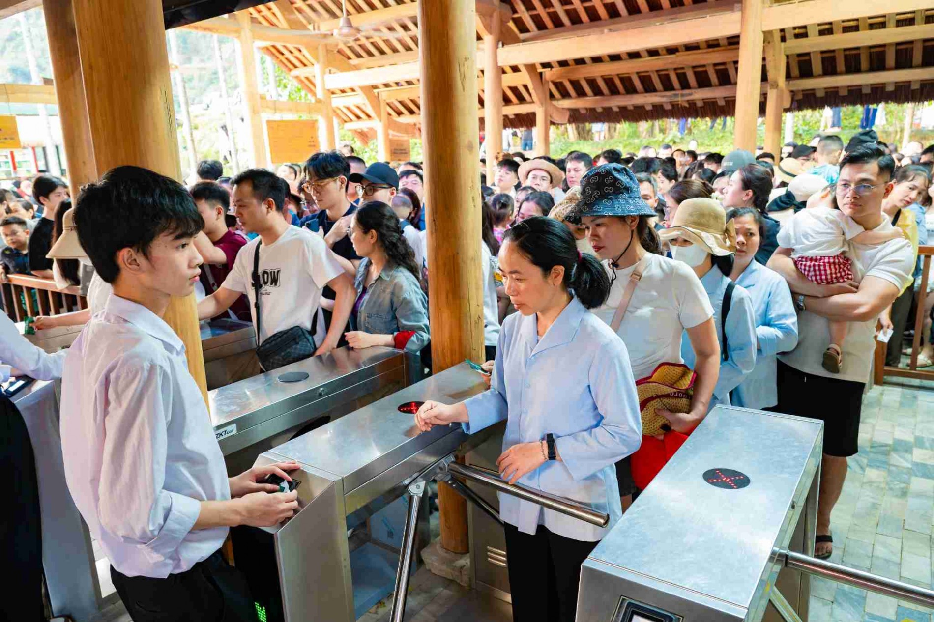 Vì sao Ninh Bình được vinh danh là Điểm đến hàng đầu châu Á tại World Travel Awards 2025? Vì sao Ninh Bình được vinh danh là Điểm đến hàng đầu châu Á tại World Travel Awards 2025?
