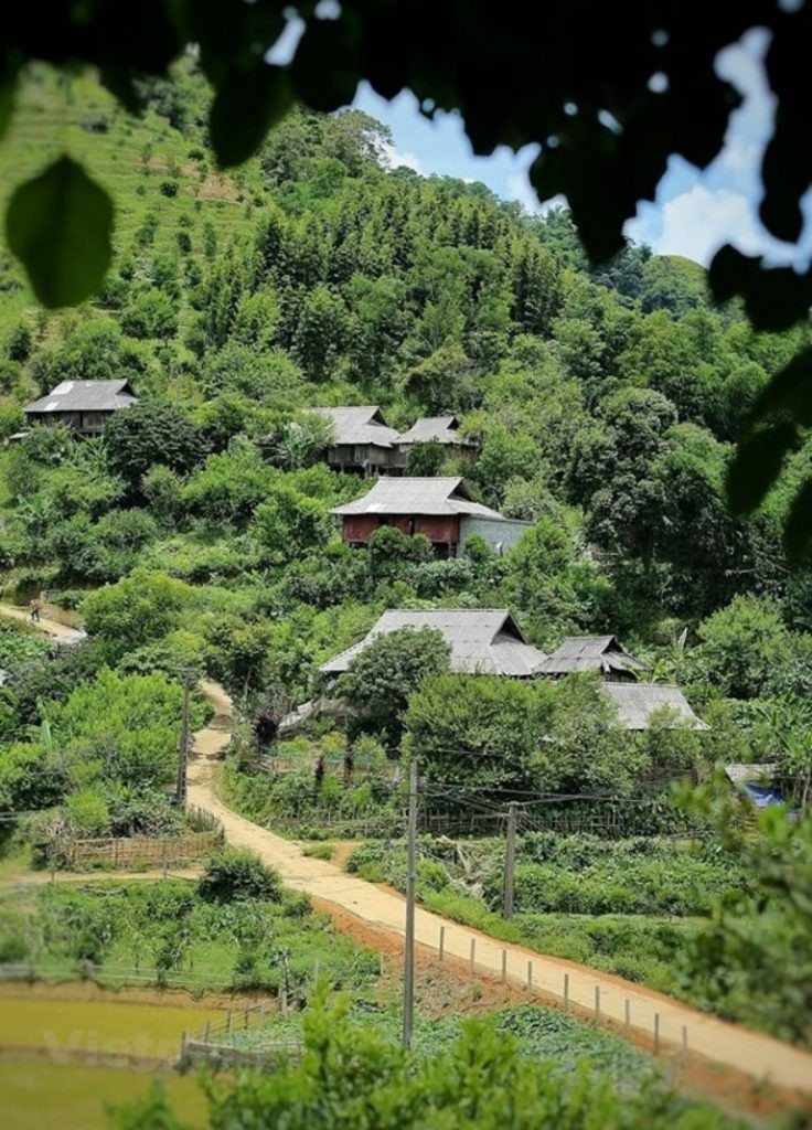 Một miền đất Mường bên hồ Hòa Bình: Cảnh sắc hùng vĩ, văn hóa nguyên bản Một miền đất Mường bên hồ Hòa Bình: Cảnh sắc hùng vĩ, văn hóa nguyên bản