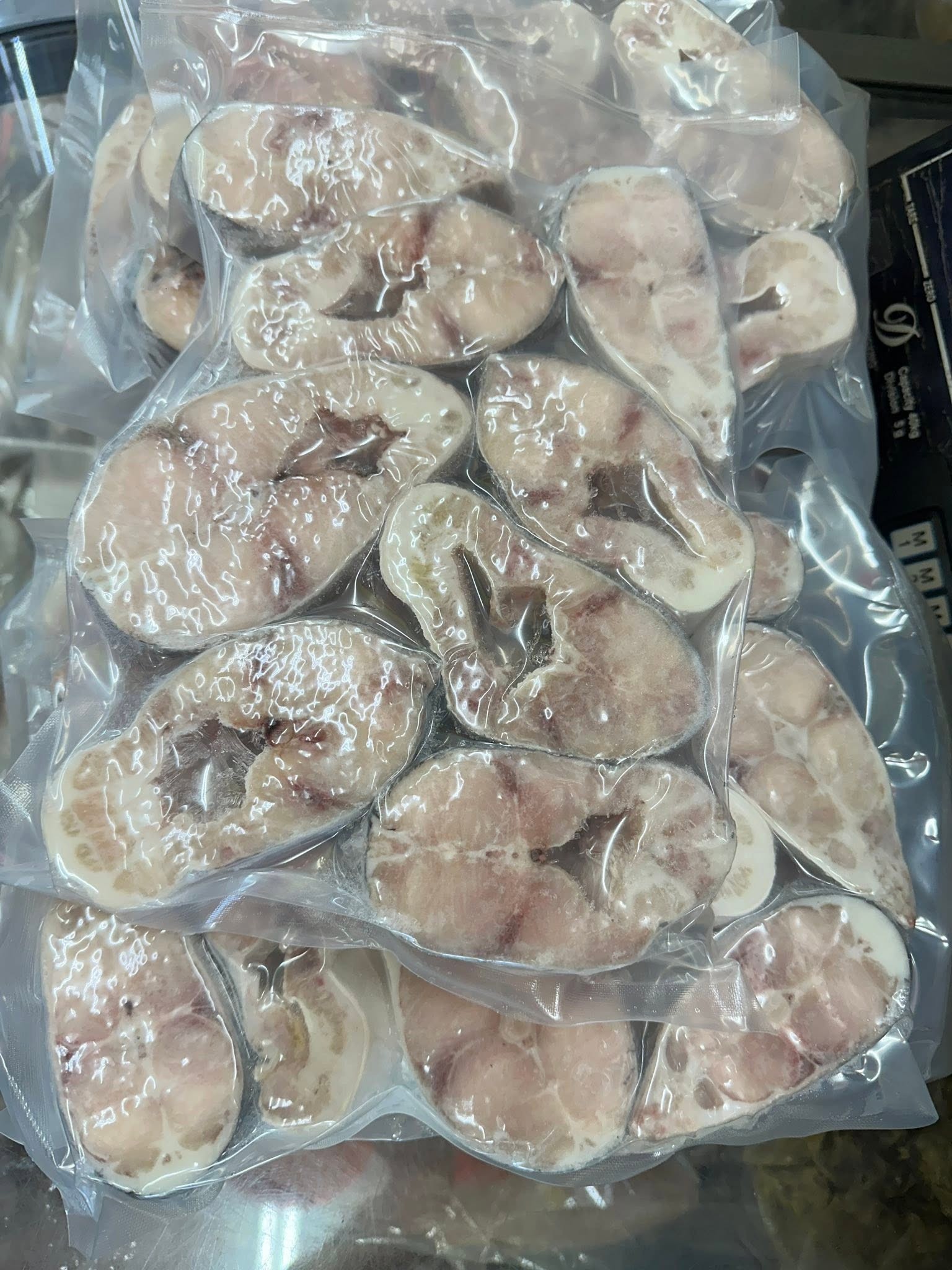 Cá bông lau từ sông nước lên ao nuôi, giúp nhiều nông dân đổi đời