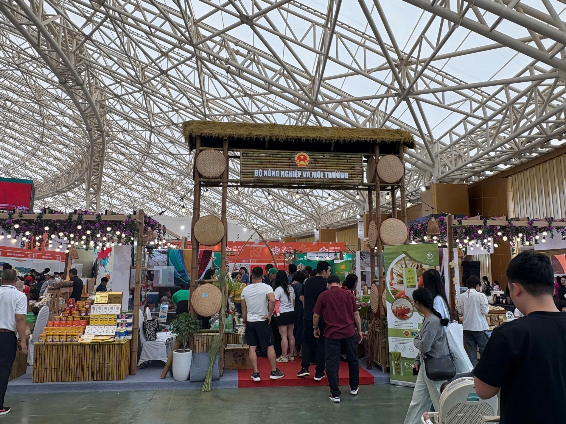 Festival OCOP Việt Nam 2026: Đưa văn hóa vùng miền vào không gian OCOP Việt Nam Festival OCOP Việt Nam 2026: Đưa văn hóa vùng miền vào không gian OCOP Việt Nam