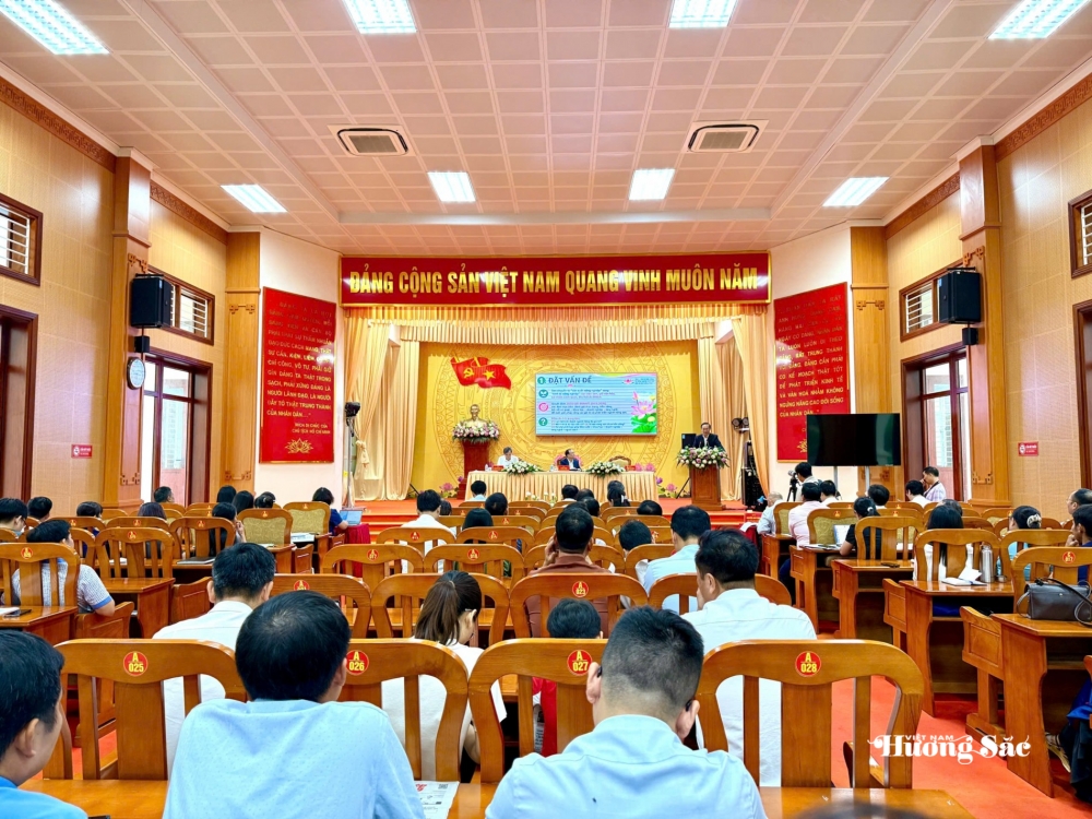 Sen Việt: Từ giá trị truyền thống đến ngành hàng đa giá trị Sen Việt: Từ giá trị truyền thống đến ngành hàng đa giá trị