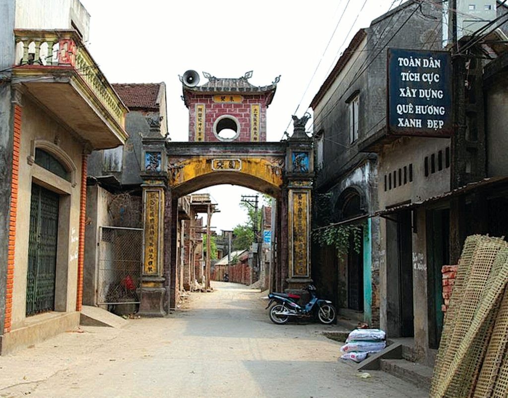 Về làng Vân nghe hương rượu nếp Về làng Vân nghe hương rượu nếp