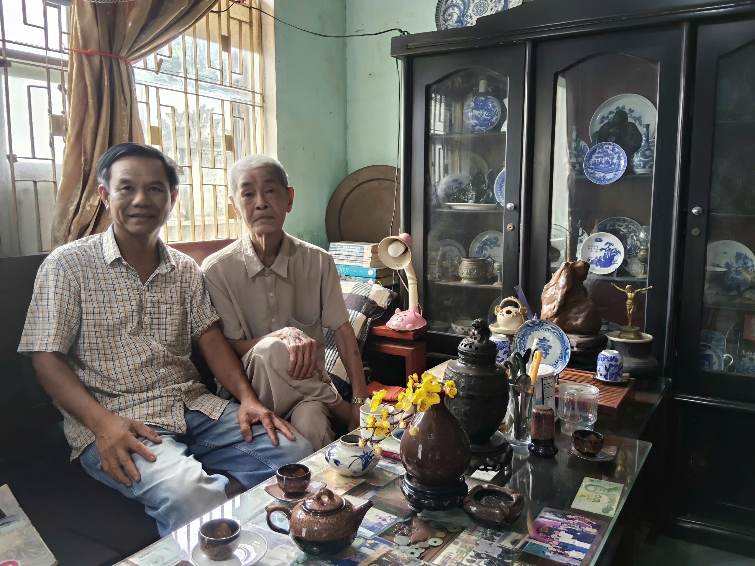 Lê Sinh - Người khai mở thú chơi đá cảnh ở Quảng Trị Lê Sinh - Người khai mở thú chơi đá cảnh ở Quảng Trị
