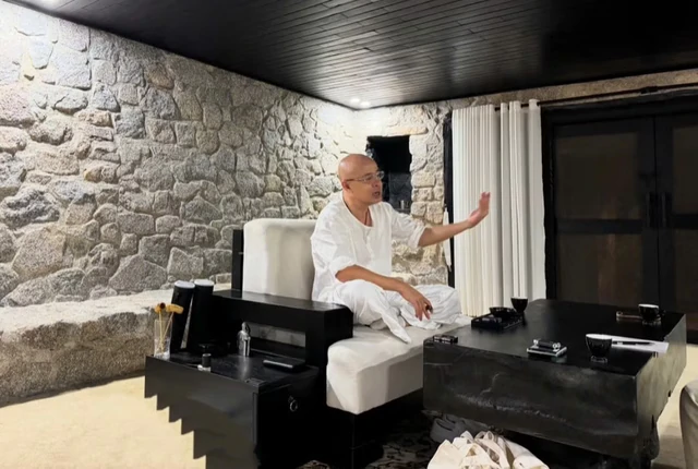 Không gian sống bằng đá giữa rừng của ông Đặng Lê Nguyên Vũ Không gian sống bằng đá giữa rừng của ông Đặng Lê Nguyên Vũ