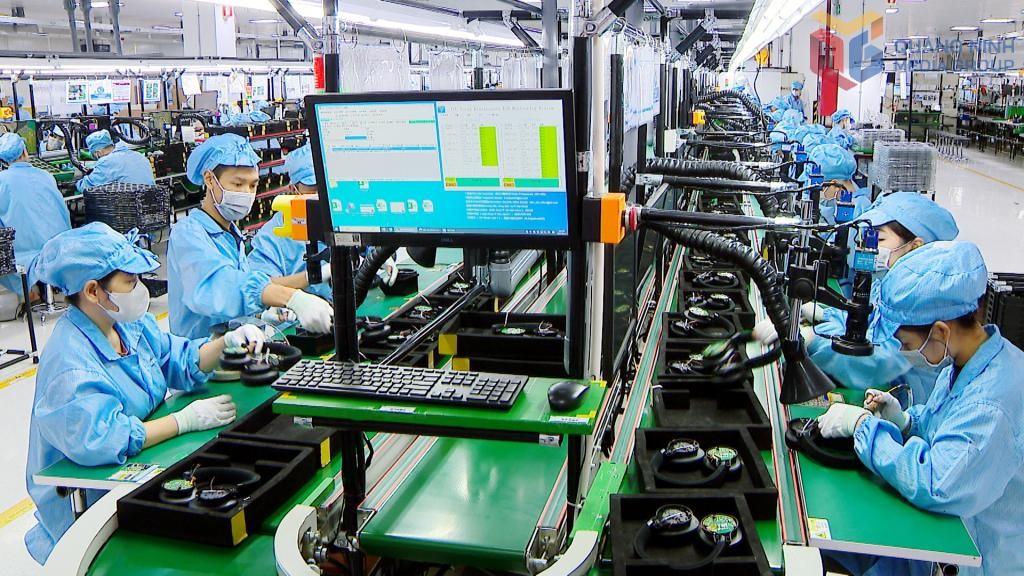 Con người Quảng Ninh – nền tảng kiến tạo năng lực cạnh tranh trong kỷ nguyên mới Con người Quảng Ninh – nền tảng kiến tạo năng lực cạnh tranh trong kỷ nguyên mới