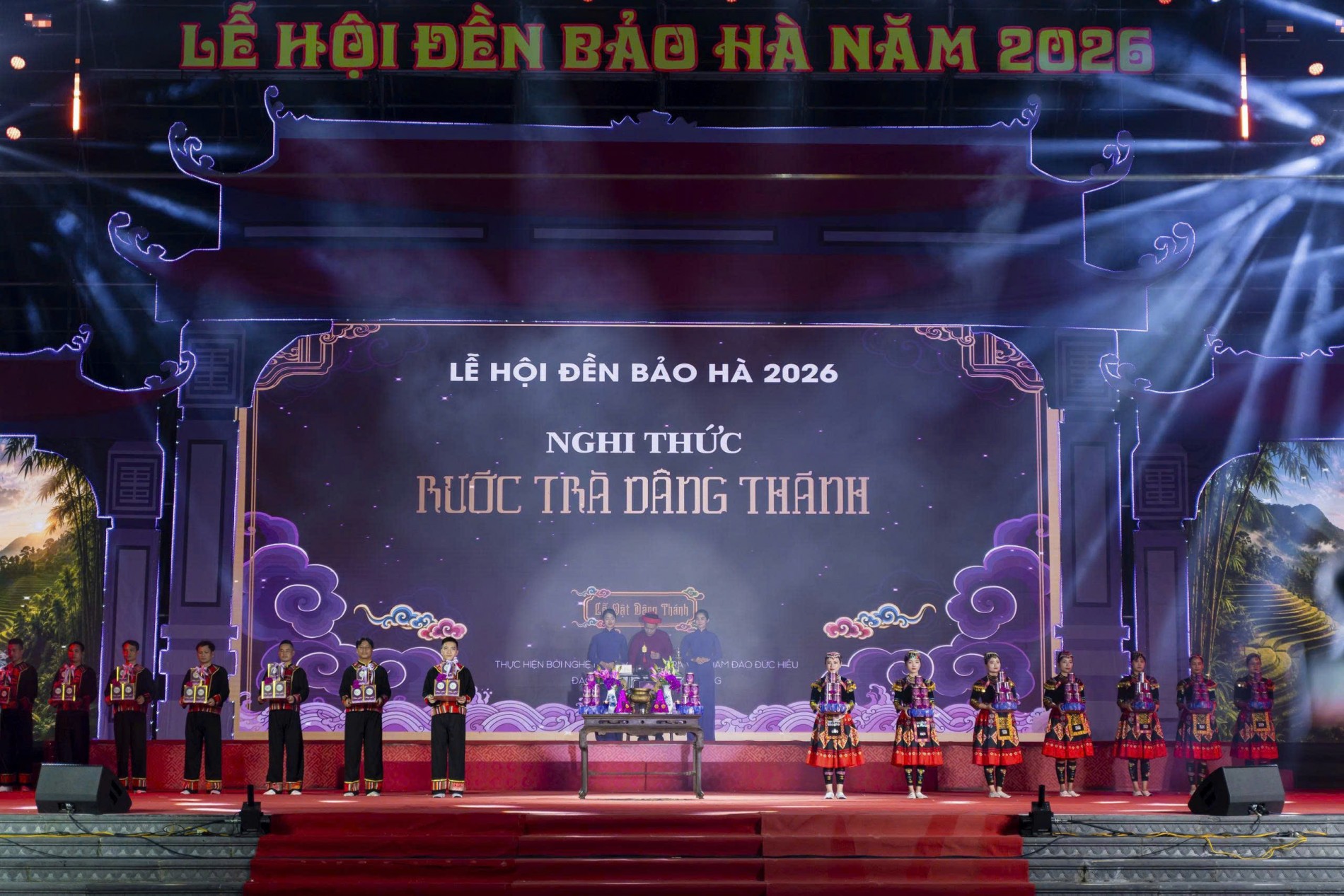 Nghệ thuật dâng trà linh thiêng: Nâng tầm bản sắc Việt từ nghi lễ “RƯỚC TRÀ DÂNG THÁNH”