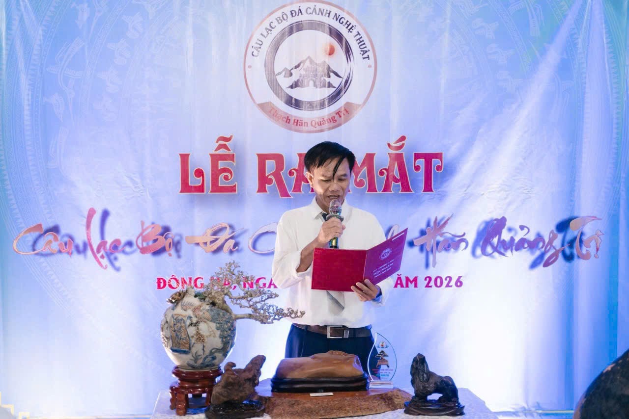 Ra mắt Câu lạc bộ Đá cảnh nghệ thuật Thạch Hãn (Quảng Trị) Ra mắt Câu lạc bộ Đá cảnh nghệ thuật Thạch Hãn (Quảng Trị)