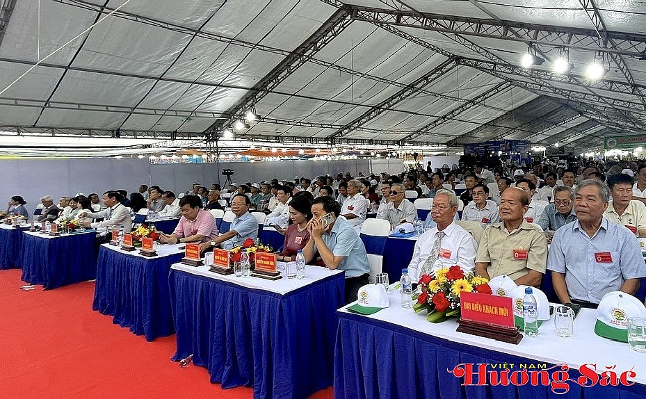 Quảng Ngãi: Hội tụ tinh hoa sinh vật cảnh các vùng miền Quảng Ngãi: Hội tụ tinh hoa sinh vật cảnh các vùng miền