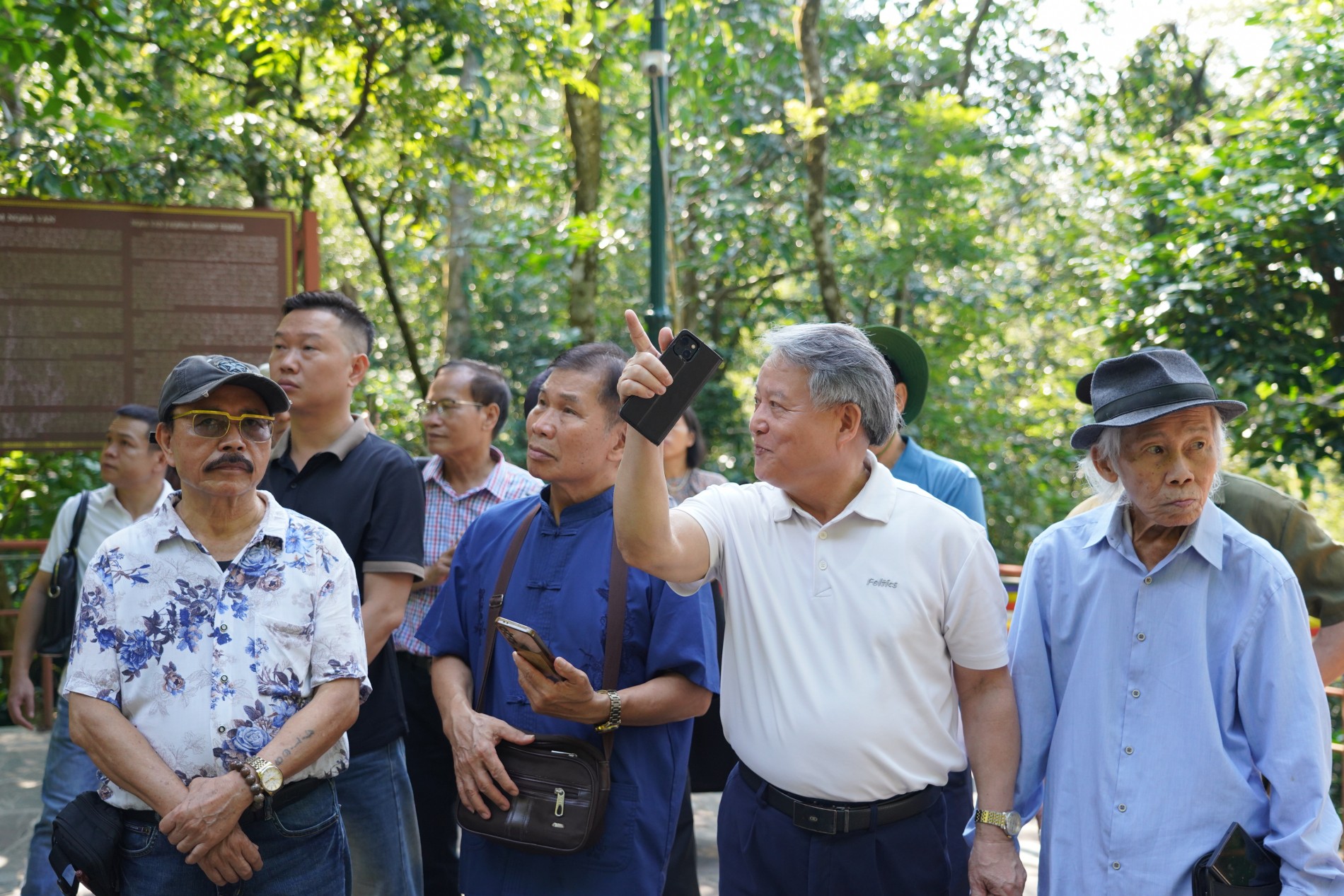 Đến Ngọa Vân để hiểu sâu hơn một nhân cách văn hóa lớn Đến Ngọa Vân để hiểu sâu hơn một nhân cách văn hóa lớn