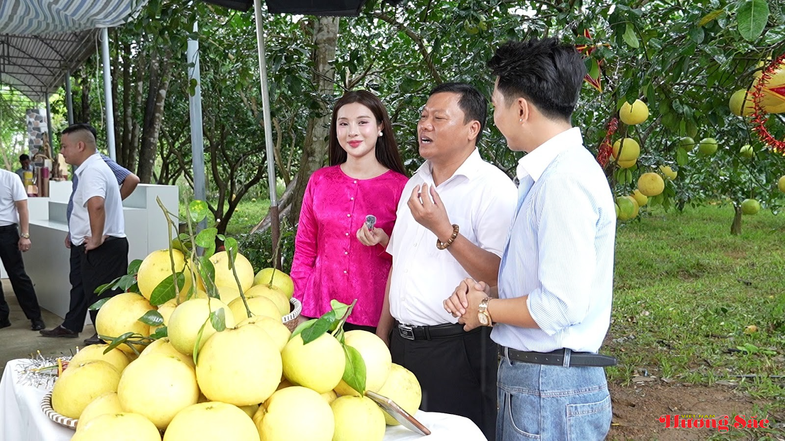 Đặc sản Hà Tĩnh tìm đầu ra mới trên nền tảng số Mega Live Đặc sản Hà Tĩnh tìm đầu ra mới trên nền tảng số Mega Live