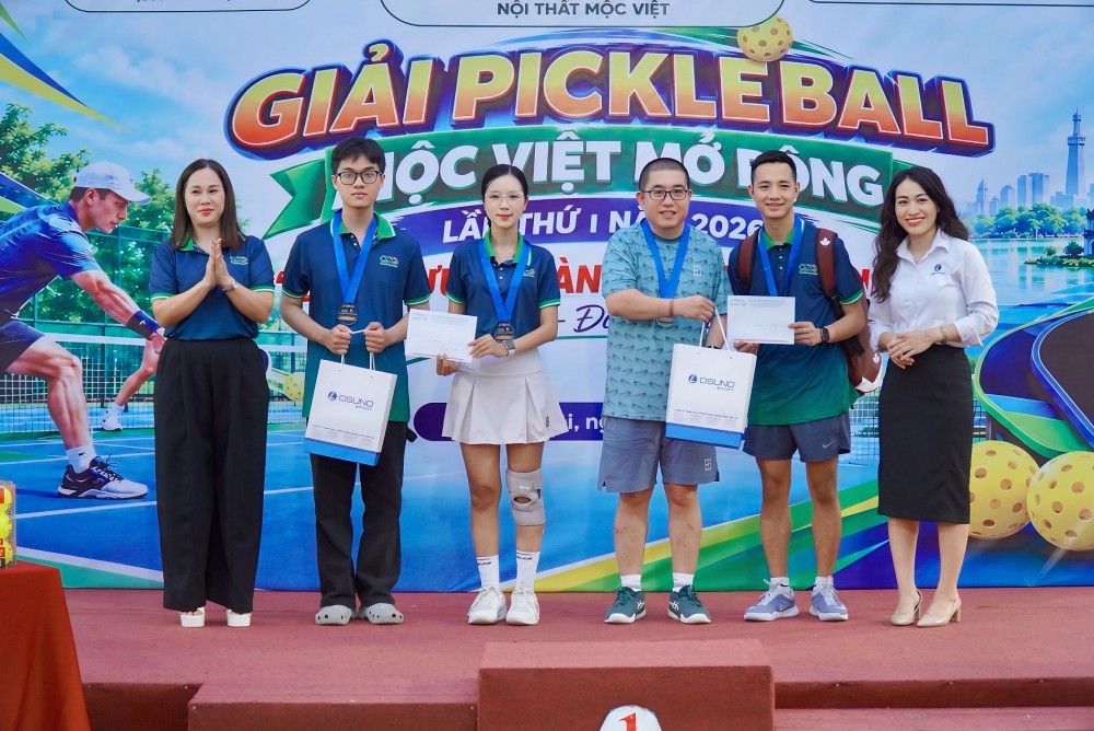 Giải Pickleball Mộc Việt mở rộng lần thứ I năm 2026: Lan tỏa tinh thần “Giao lưu - Đoàn kết - Phát triển” Giải Pickleball Mộc Việt mở rộng lần thứ I năm 2026: Lan tỏa tinh thần “Giao lưu - Đoàn kết - Phát triển”