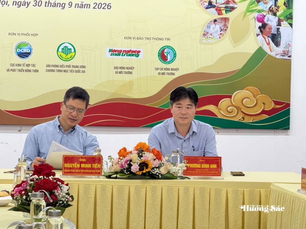 Tinh hoa làng nghề Việt: Từ giá trị truyền thống đến sức sống mới Tinh hoa làng nghề Việt: Từ giá trị truyền thống đến sức sống mới