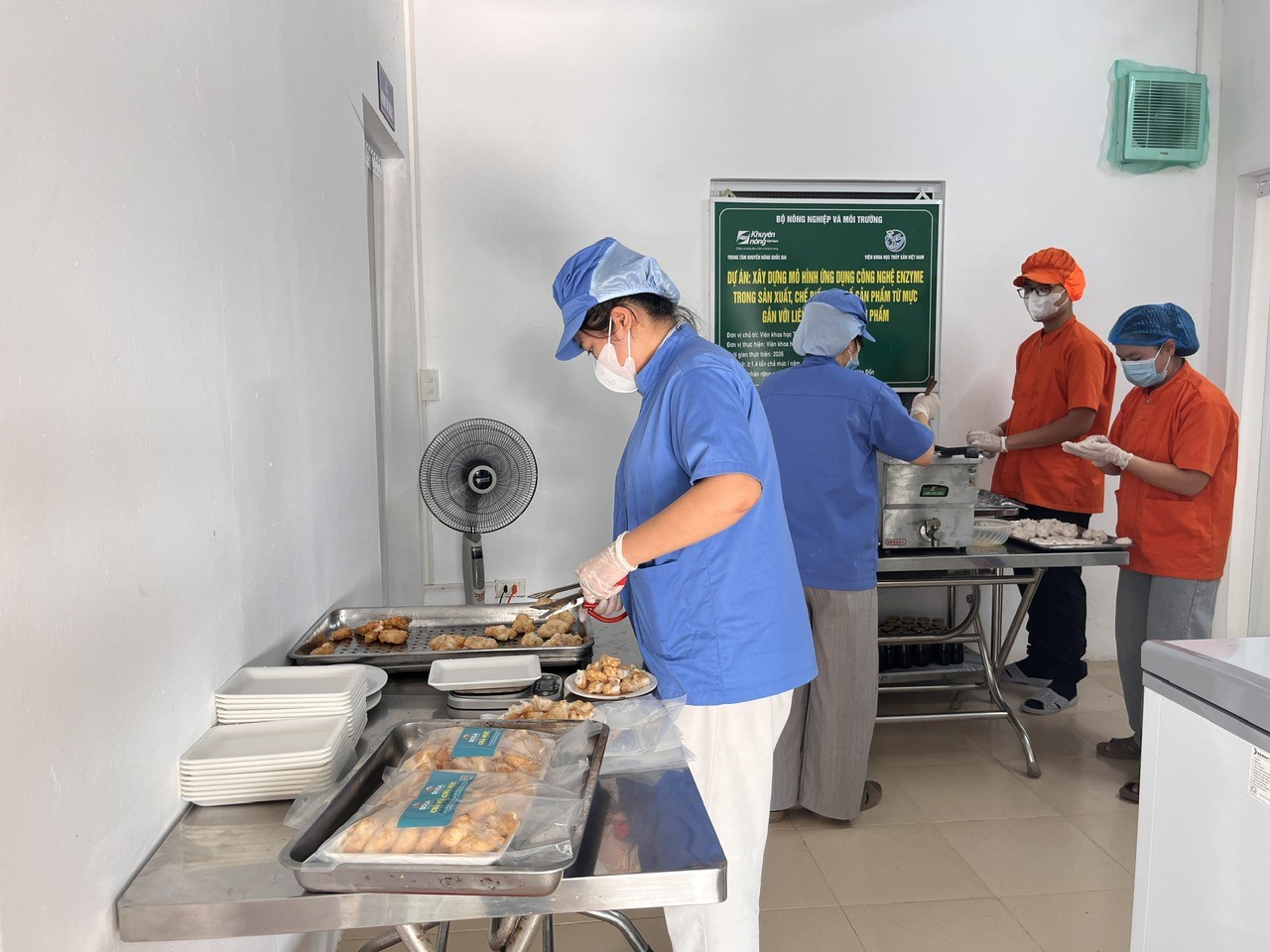 Quảng Ninh: Công nghệ enzyme nâng tầm giá trị chả mực Quảng Ninh: Công nghệ enzyme nâng tầm giá trị chả mực