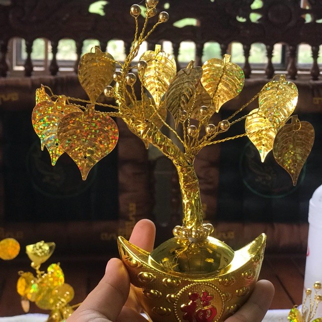 Phong thủy bàn thờ: Những vật phẩm kiêng kỵ và danh sách loài hoa không bao giờ được dâng cúng Phong thủy bàn thờ: Những vật phẩm kiêng kỵ và danh sách loài hoa không bao giờ được dâng cúng