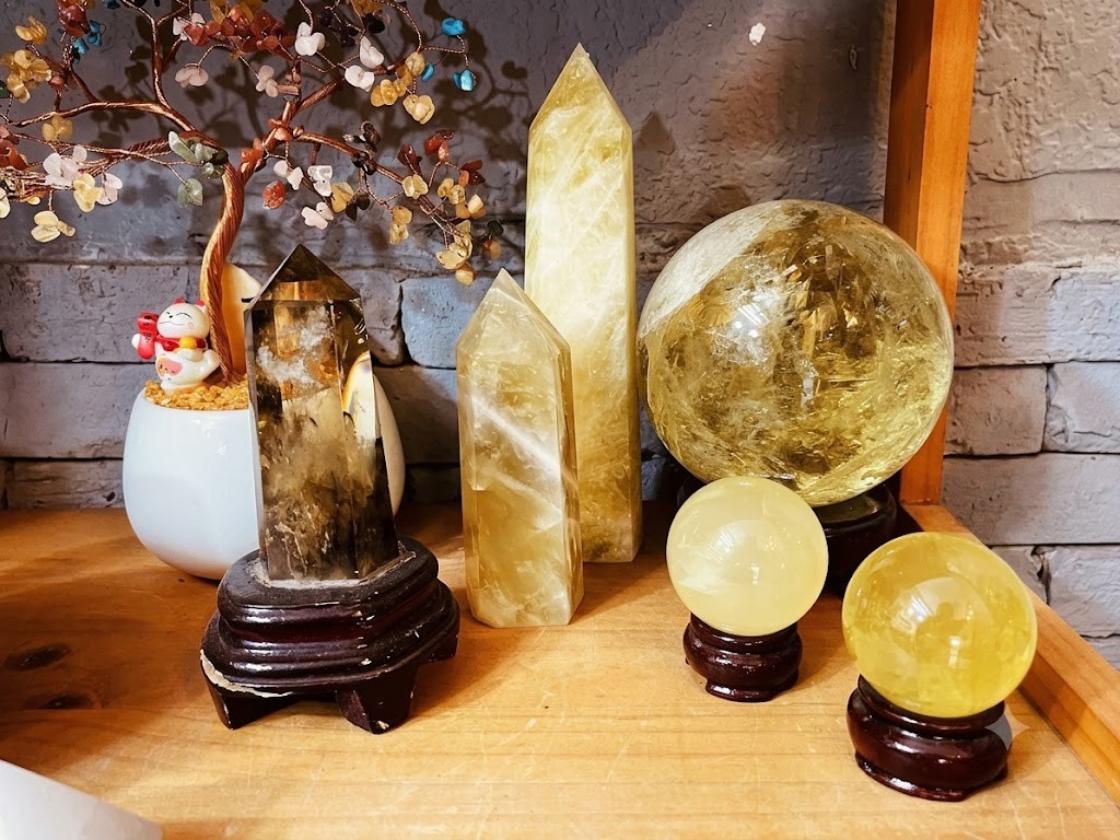 Đặt đá phong thủy trong nhà: 5 điều nên biết để tránh bố trí sai