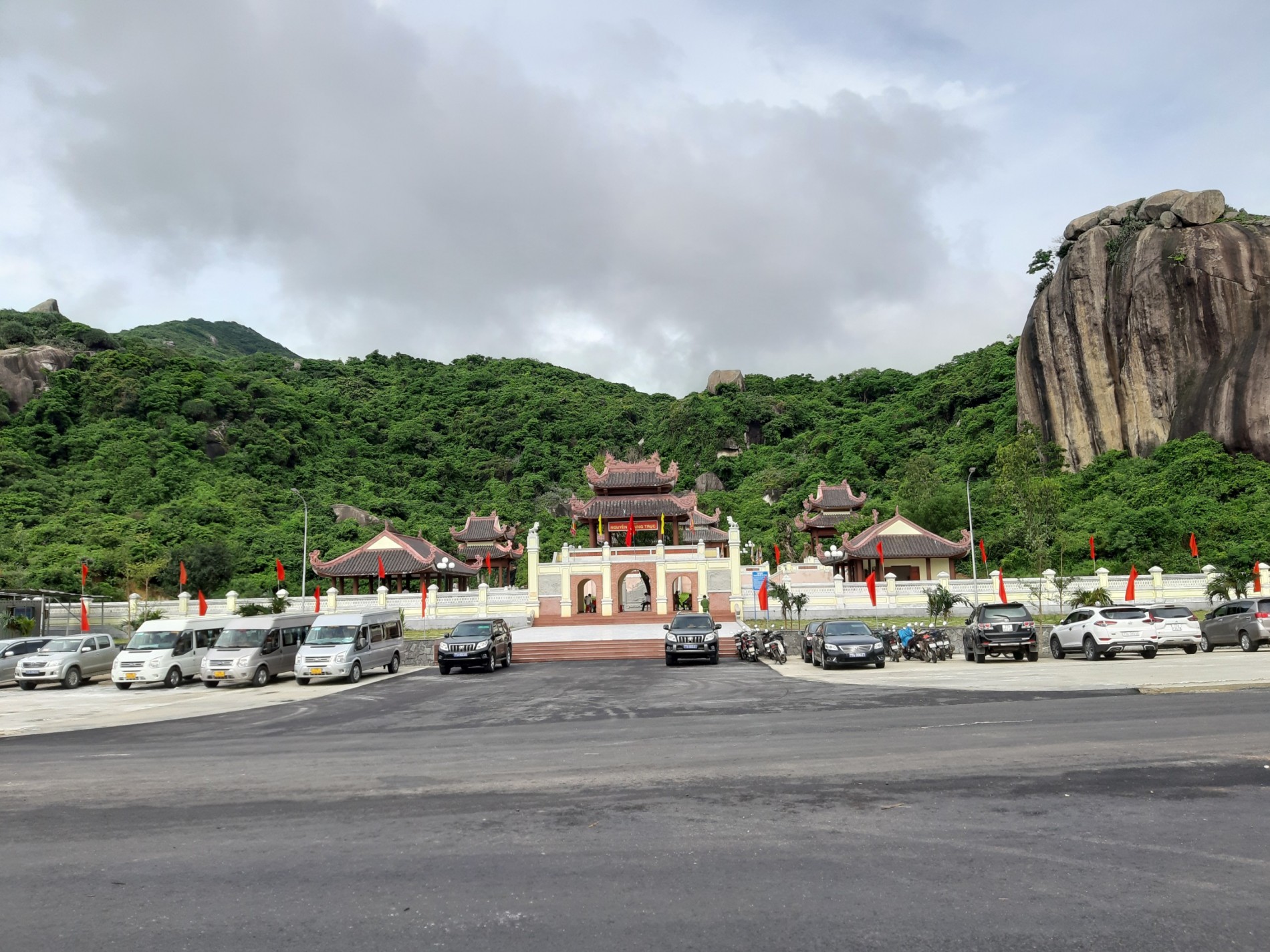 Đền thờ Nguyễn Trung Trực – nơi lưu dấu khí phách anh hùng Đền thờ Nguyễn Trung Trực – nơi lưu dấu khí phách anh hùng