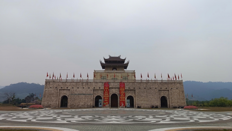 Hội Sinh vật cảnh Việt Nam: Lễ dâng hương khai Xuân Ất Tỵ năm 2025 tại chùa Đồng Yên Tử và chùa Tây Yên Tử.